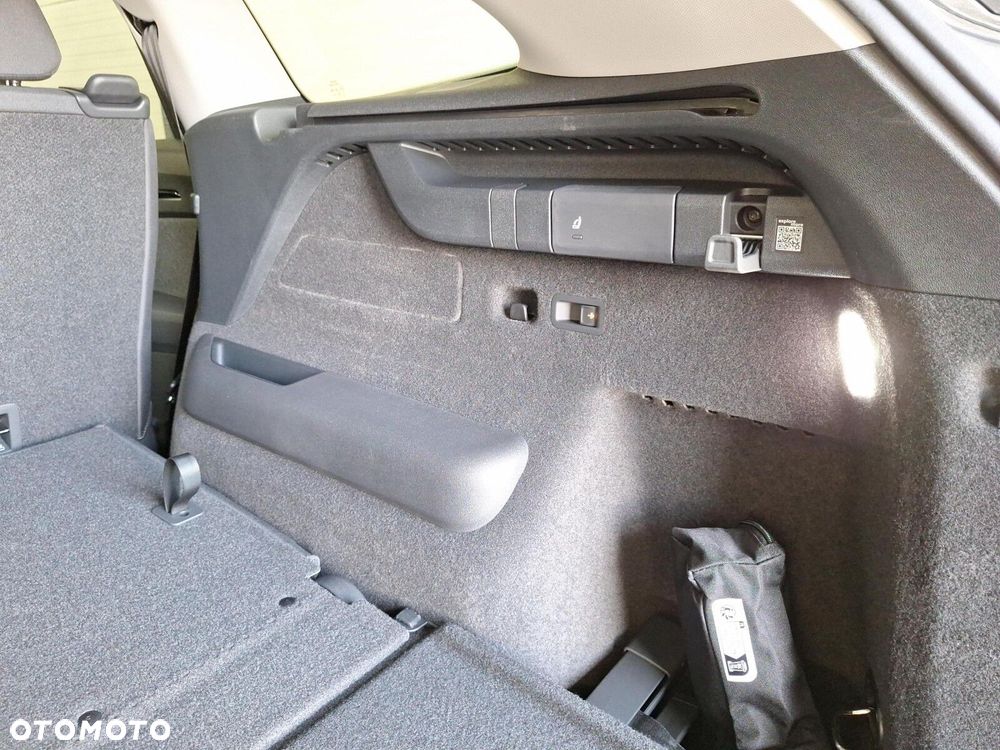 Skoda Kodiaq 1.5 TSI mHEV 4x2 Selection DSG - 38