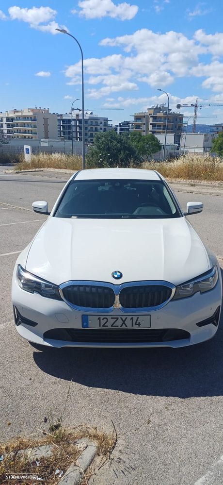 BMW 330 e Corporate Edition Auto - 1