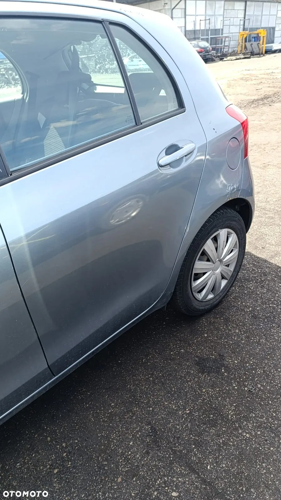 34674 Toyota yaris 2 1.3  vvti 2SZ-FE na części lakier 1F8 - 8