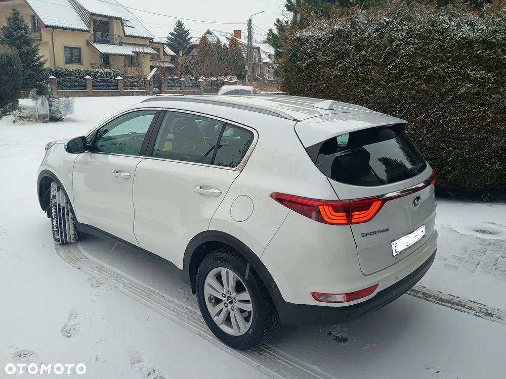 Kia Sportage 1.7 CRDI 2WD Edition 7 - 4