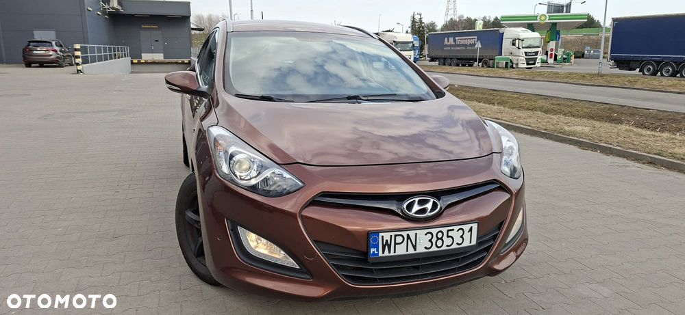 Hyundai i30 1.6 GDI Style - 27