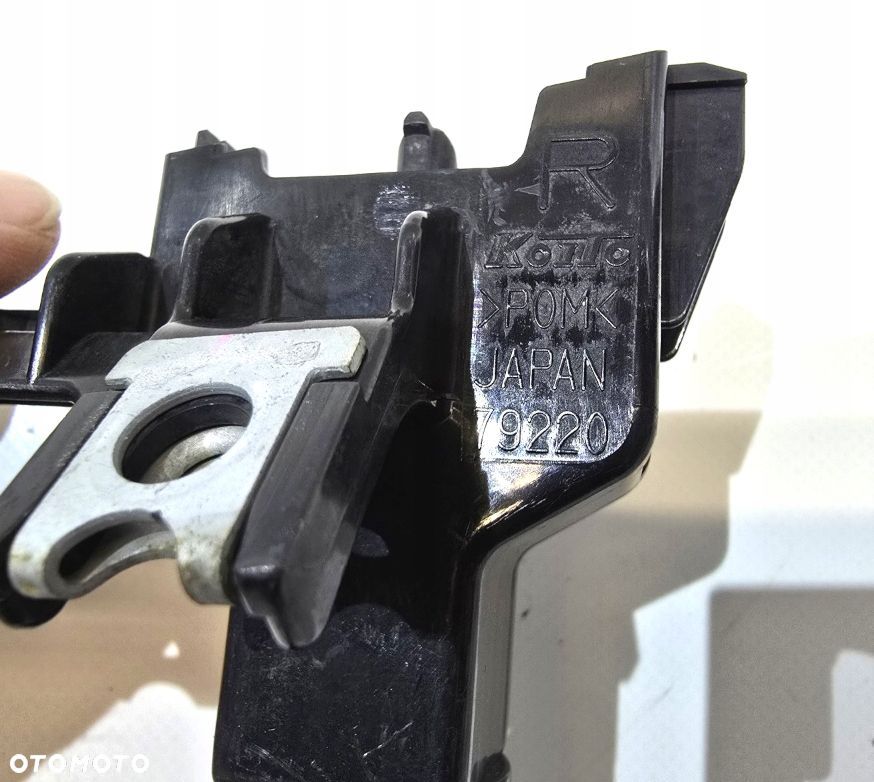 spryskiwacz lampy przód przedni prawy toyota rav4 iii koito 79220 - 4