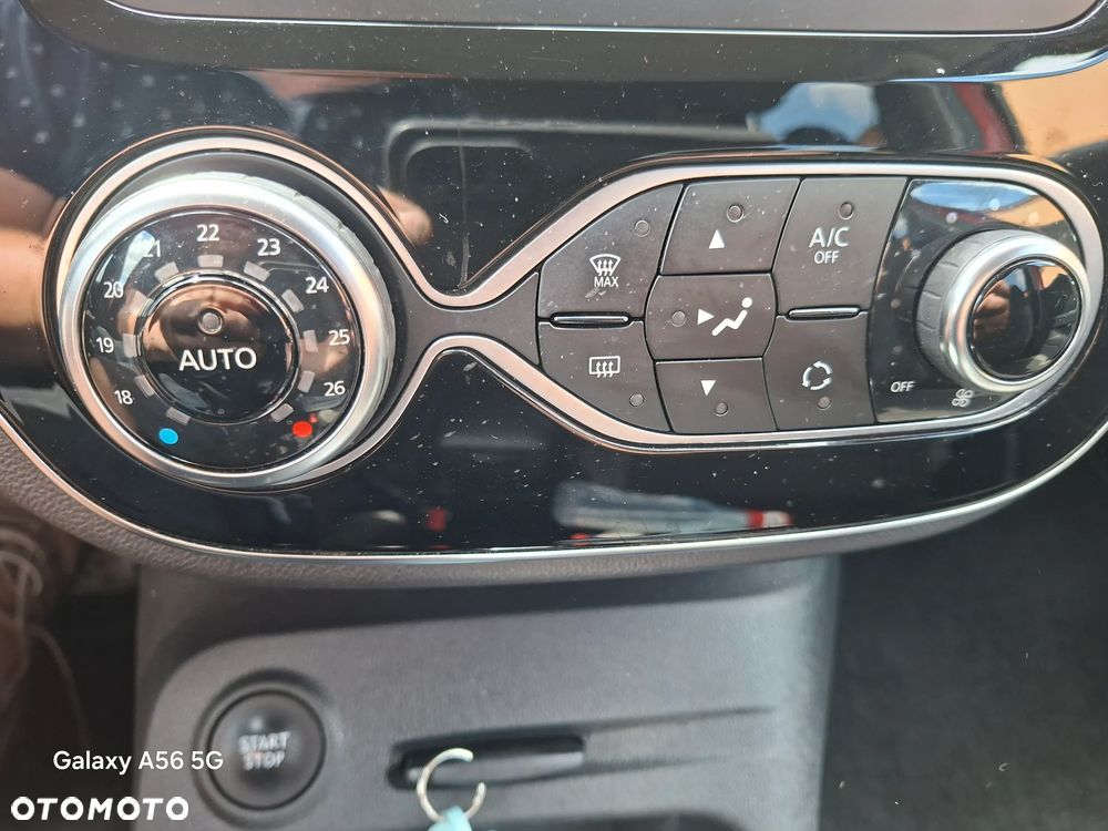 Renault Captur - 27