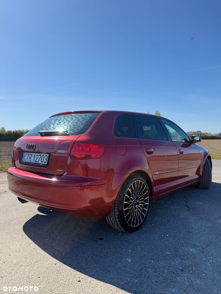Audi A3 Sportback 2.0 TDI DPF quattro S line Sportpaket - 6