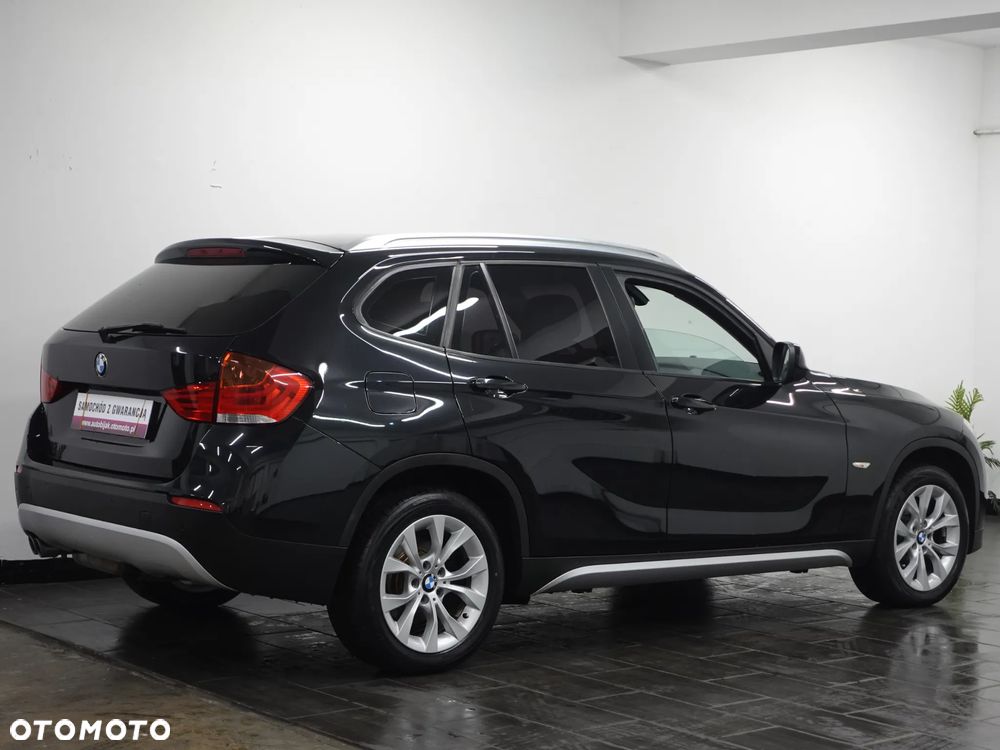 BMW X1 xDrive20i - 8