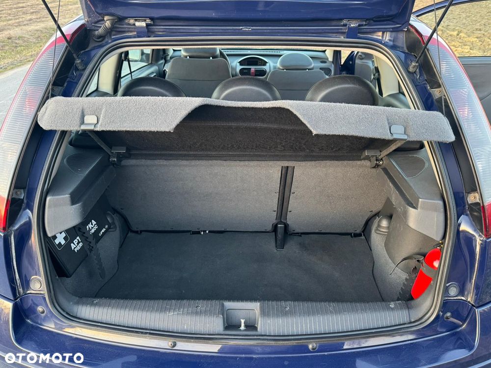 Opel Corsa 1.2 16V Essentia - 13