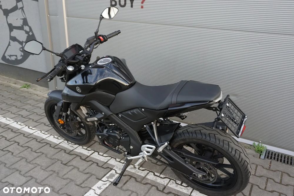 Yamaha MT - 7