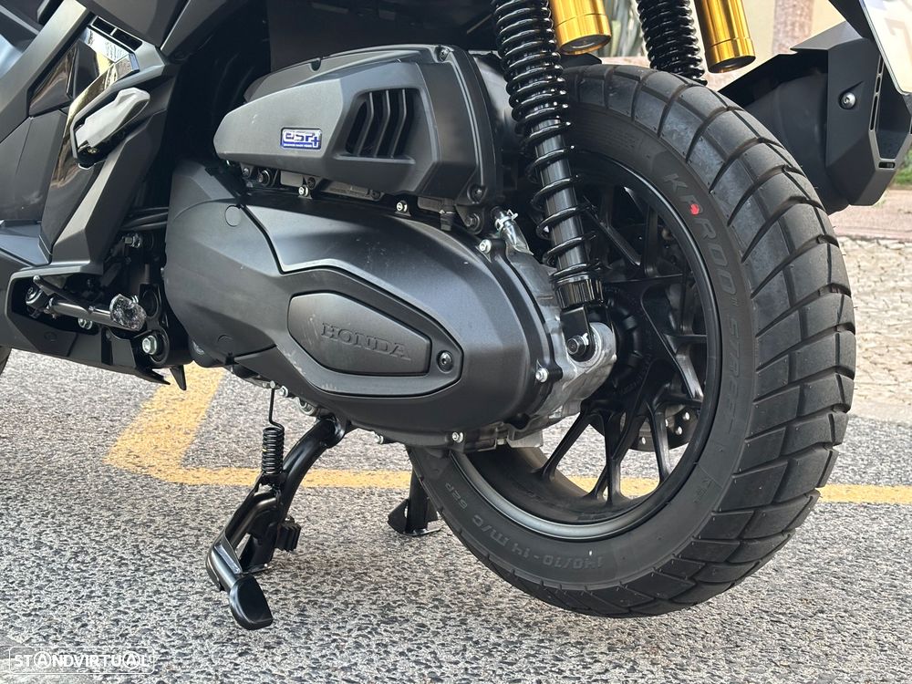 Honda ADV - 5