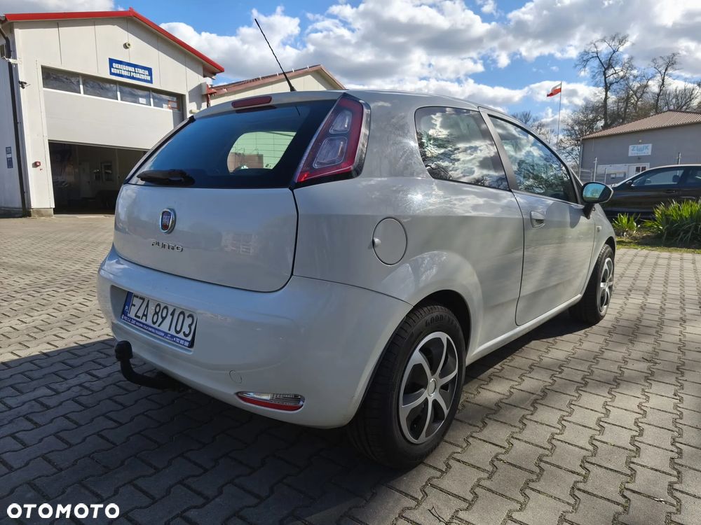Fiat Punto 2012 1.2 Easy - 3