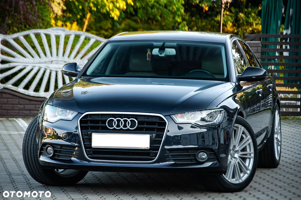 Audi A6 - 8