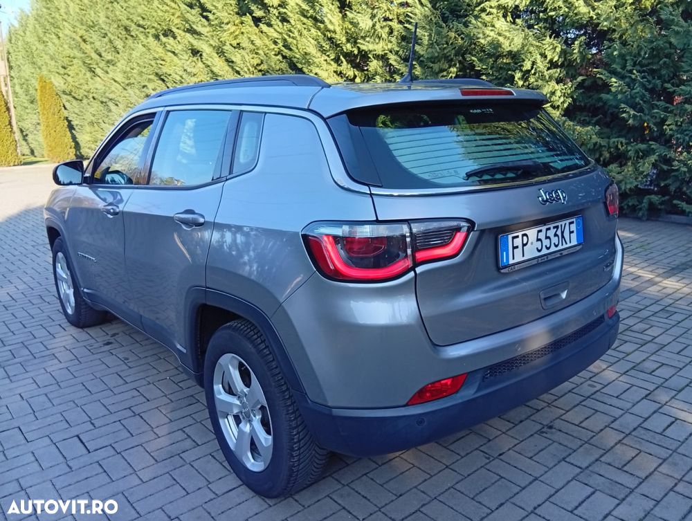 Jeep Compass - 4