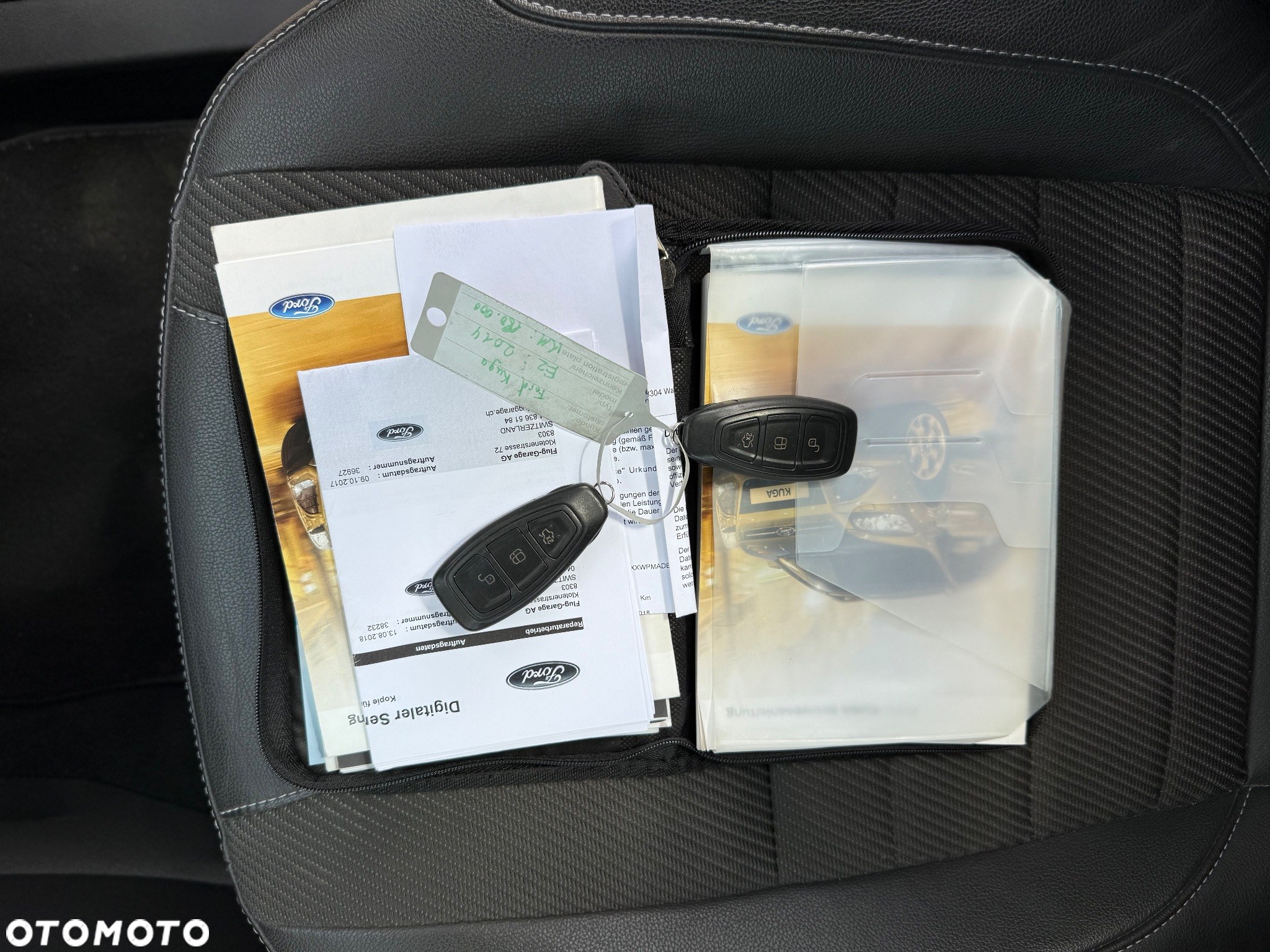 Ford Kuga 2.0 TDCi 4WD Titanium - 29