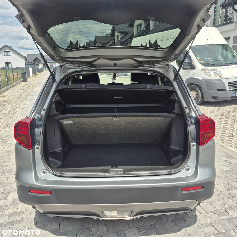 Suzuki Vitara 1.0 Boosterjet Premium 2WD - 8
