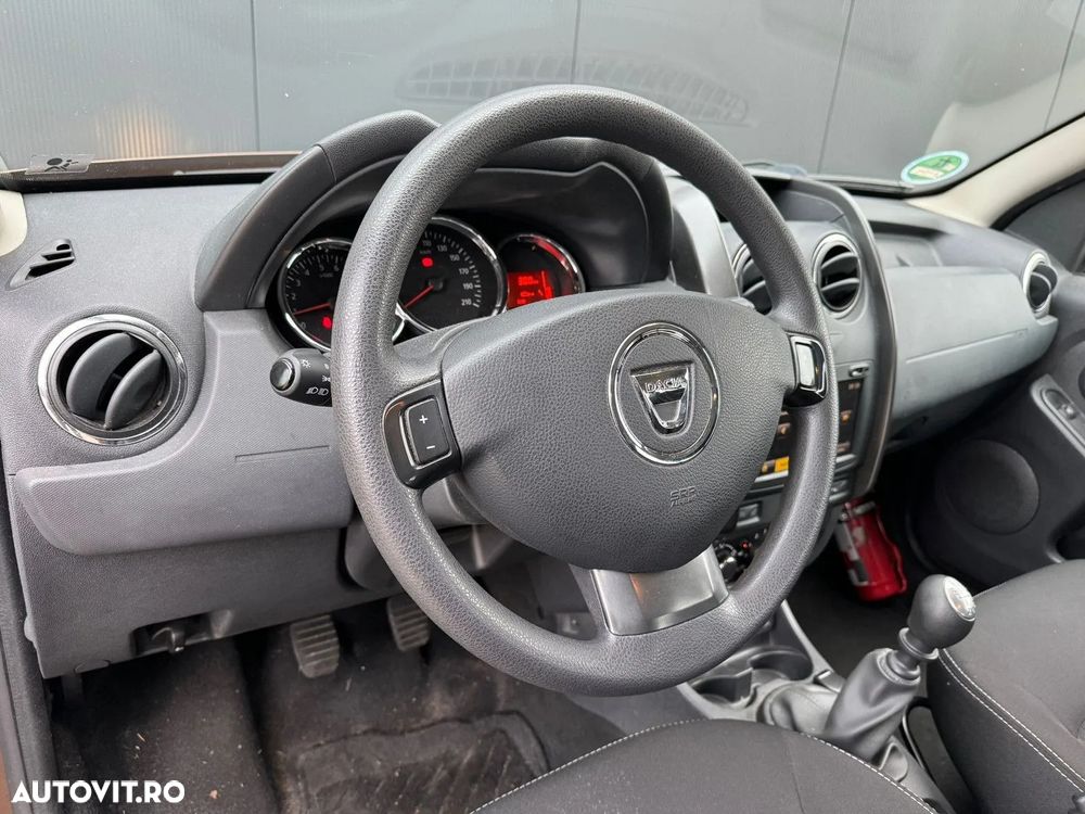 Dacia Duster 1.5 dCi 4x4 Laureate - 5