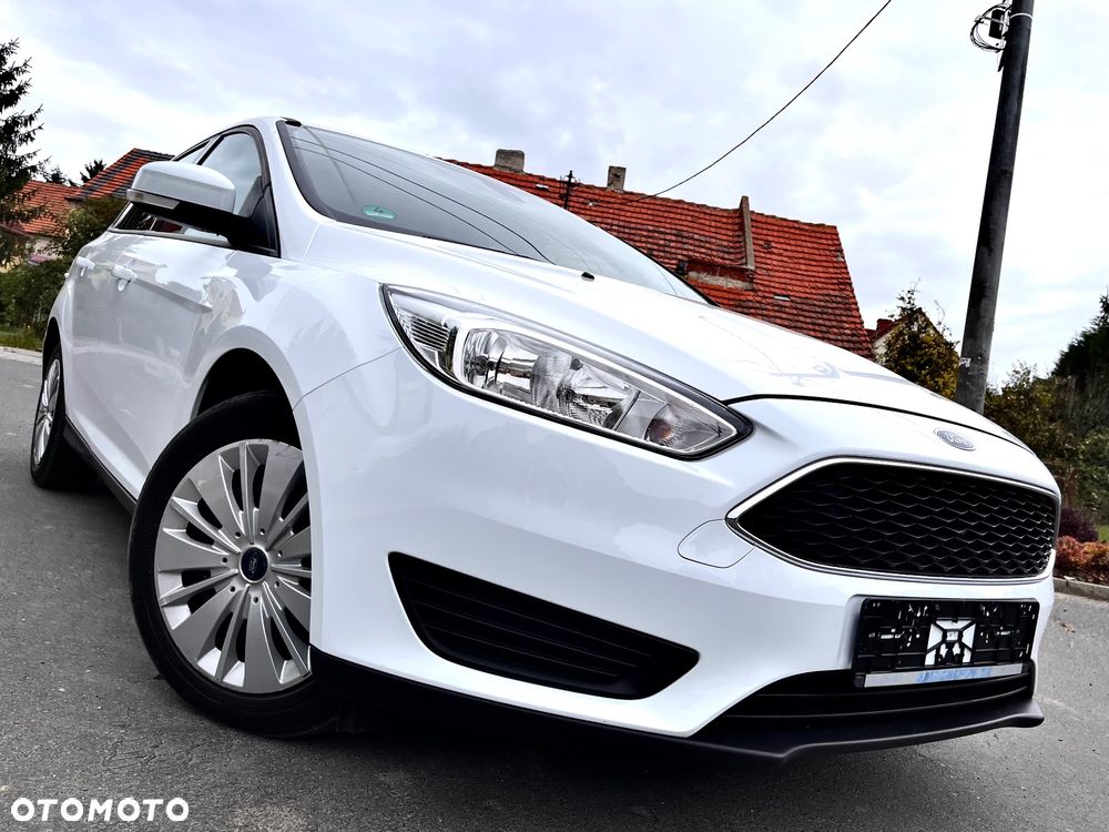 Ford Focus 1.0 EcoBoost Trend Edition - 1