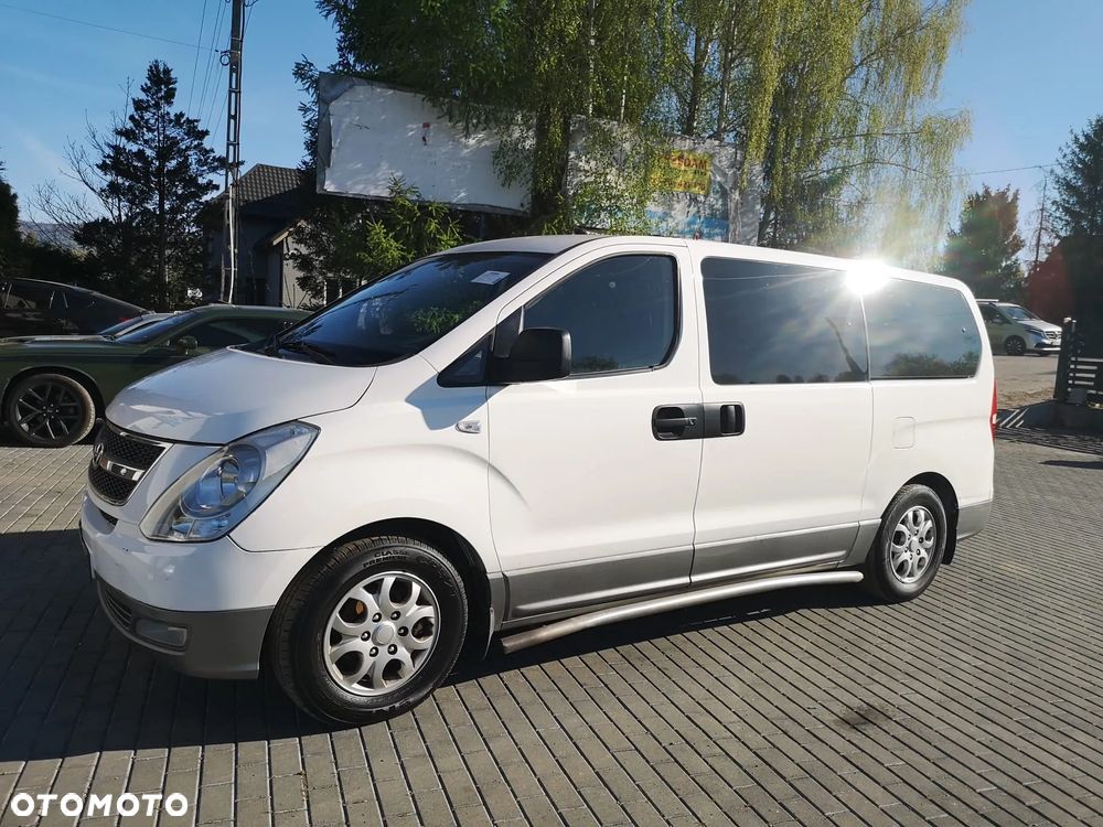 Hyundai H-1 2.5 CRDi Premium - 1
