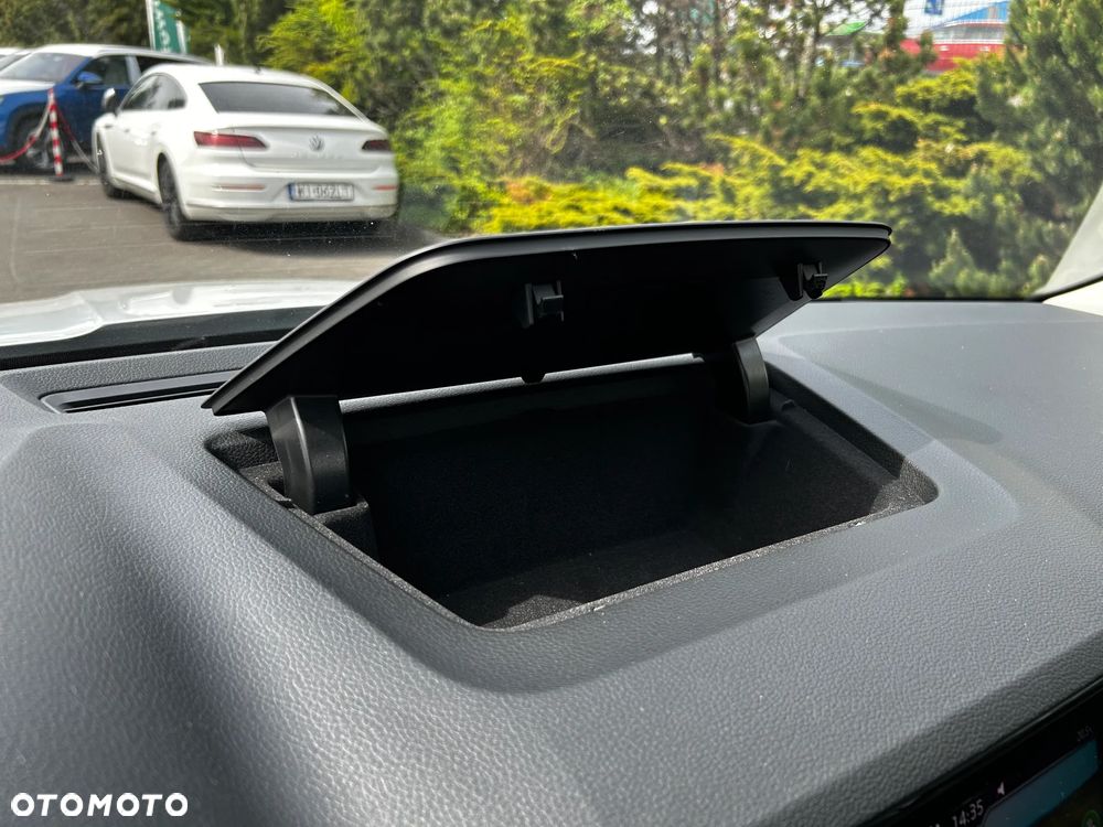 Skoda Karoq 1.5 TSI ACT 4x2 Style DSG - 30