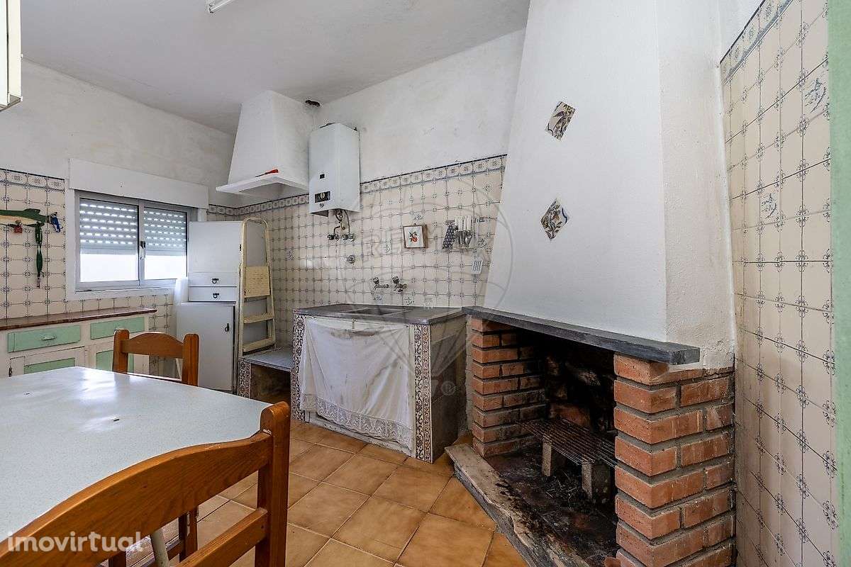 Moradia T1 para venda - Grande imagem: 2/21