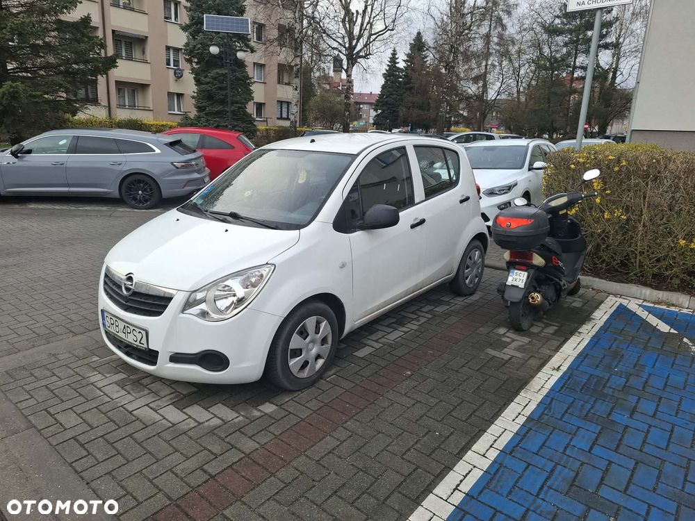 Opel Agila 1.0 - 4