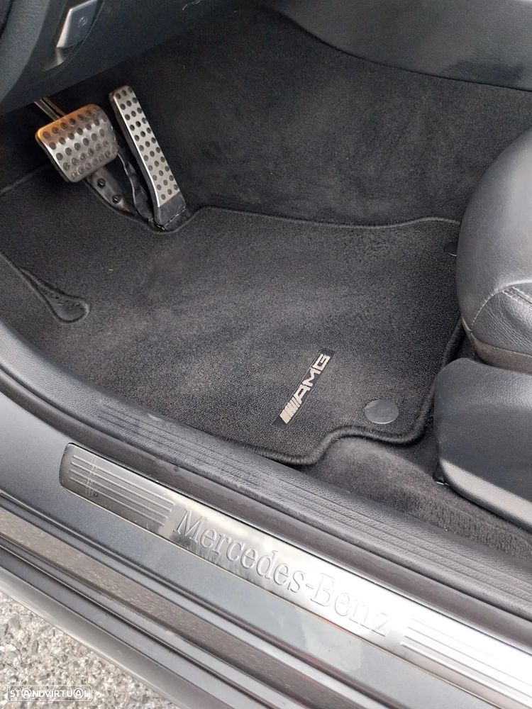 Mercedes-Benz C 300 h AMG Line - 15