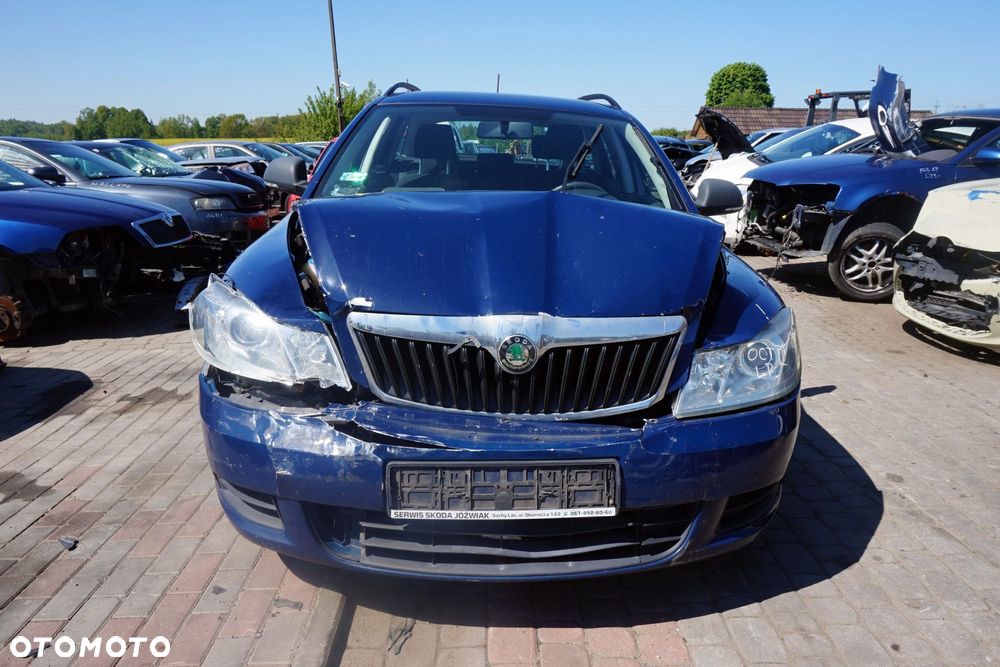 SKODA OCTAVIA II 1Z3 LIFT KOMBI 2013 LF5A 1.4 TSI CAXA 122KM NBW GRANATOWY na części - 7