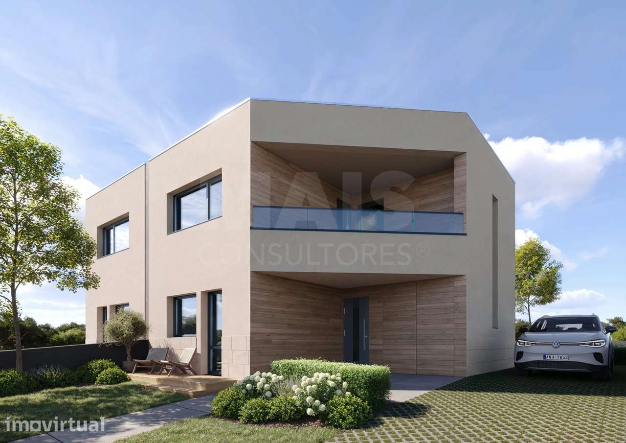 Moradia T3+1 Geminada c/ 1 Suite, Jardim, Parqueamento e Piscina! (... - Grande imagem: 2/12