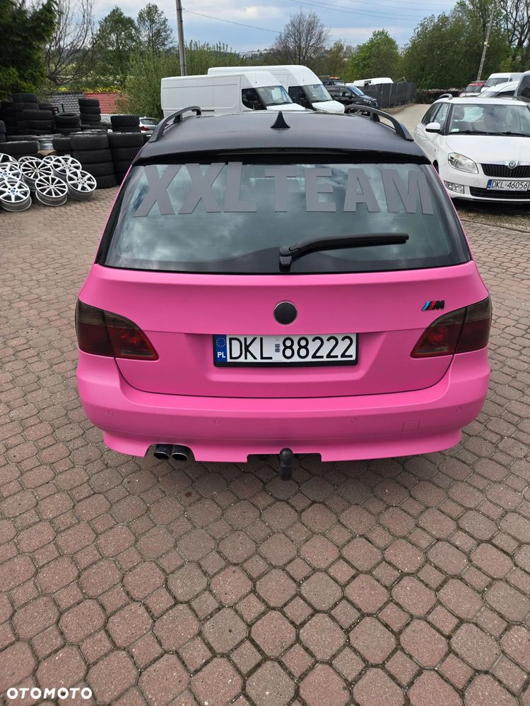 BMW Seria 5 525i Touring - 9
