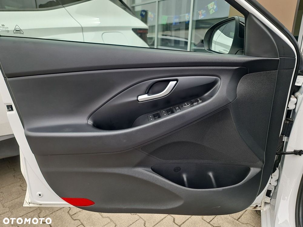 Hyundai i30 1.5 T-GDI 48V Smart DCT - 10