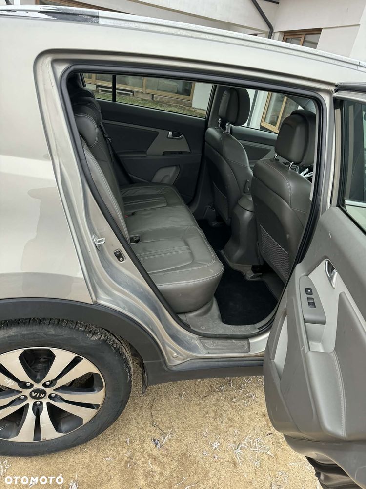 Kia Sportage 1.7 CRDI XL 2WD - 14