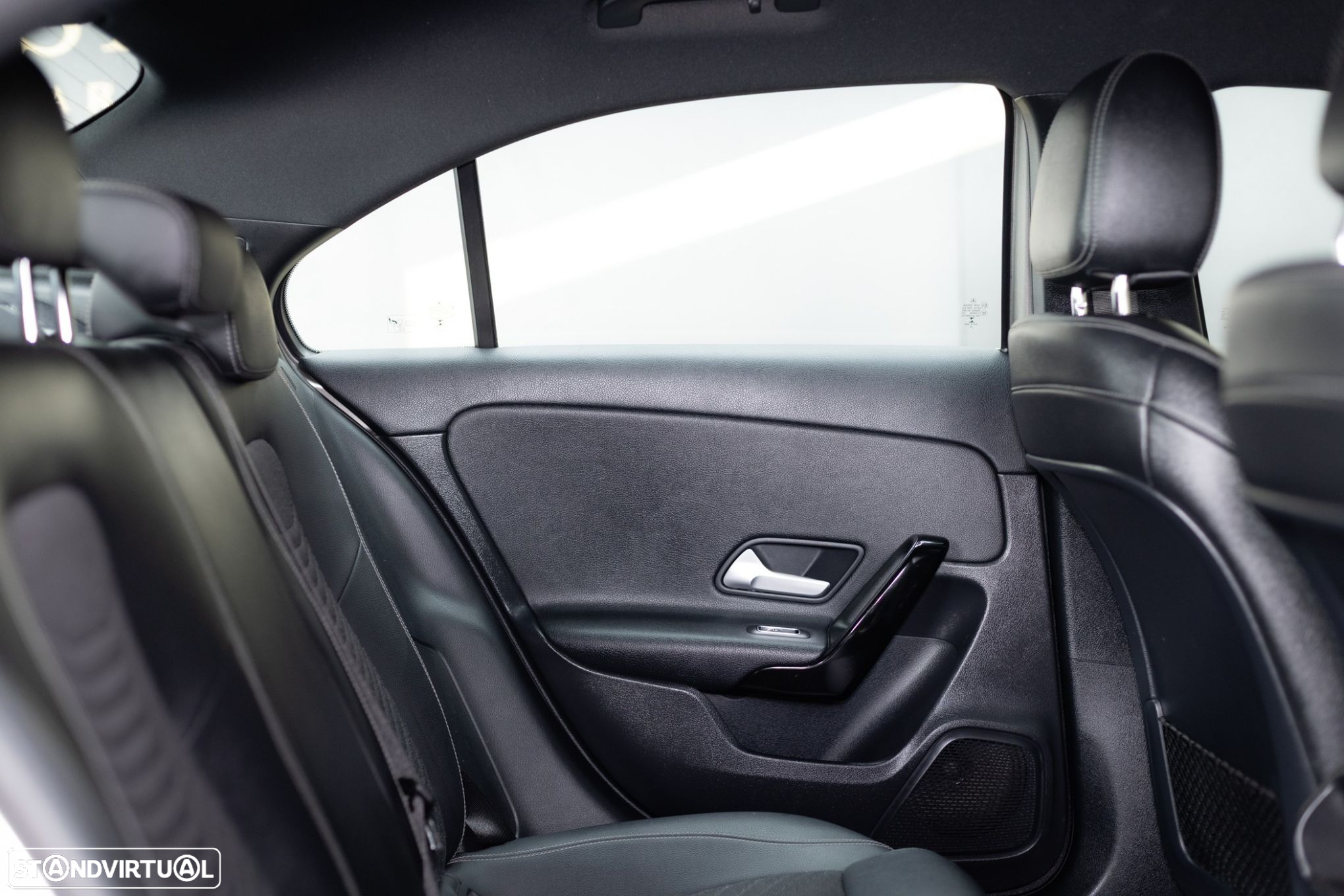 Mercedes-Benz A 180 Limousine d Progressive Aut. - 15