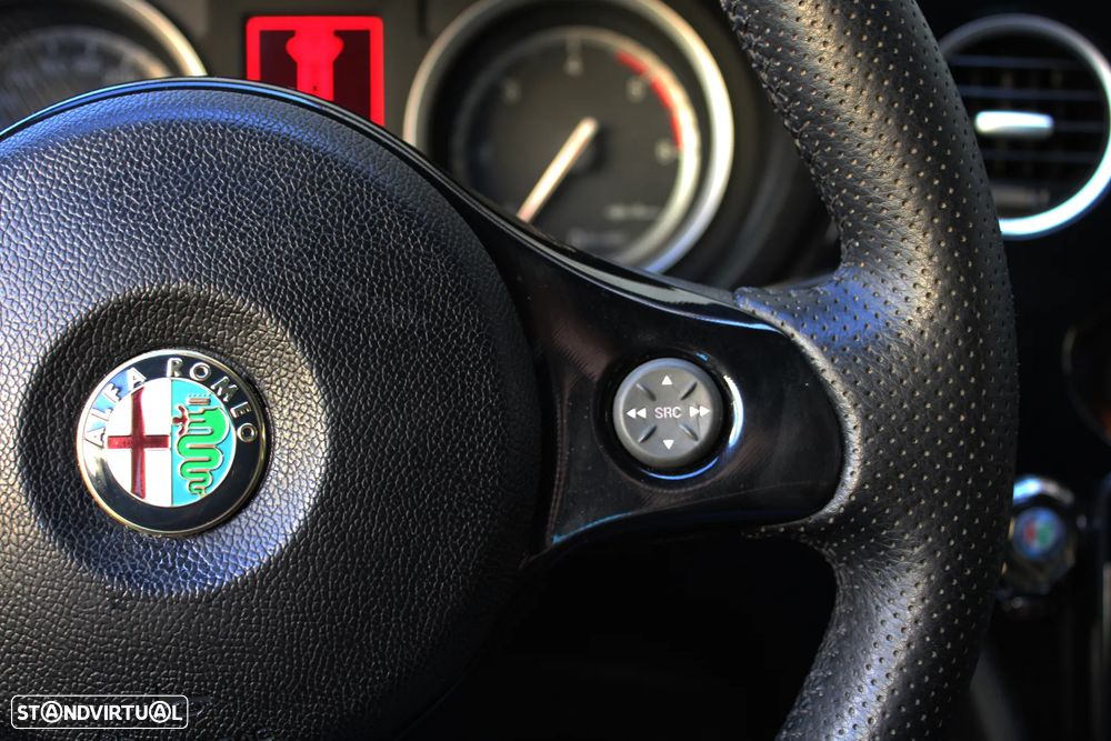 Alfa Romeo 159 Sportwagon 1.9 JTDM 8V DPF Progression - 37