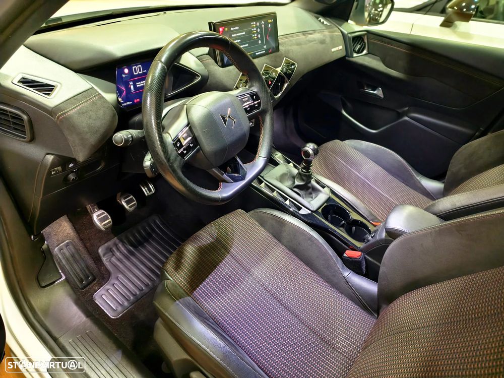 DS DS3 Crossback 1.2 PureTech Performance Line - 12