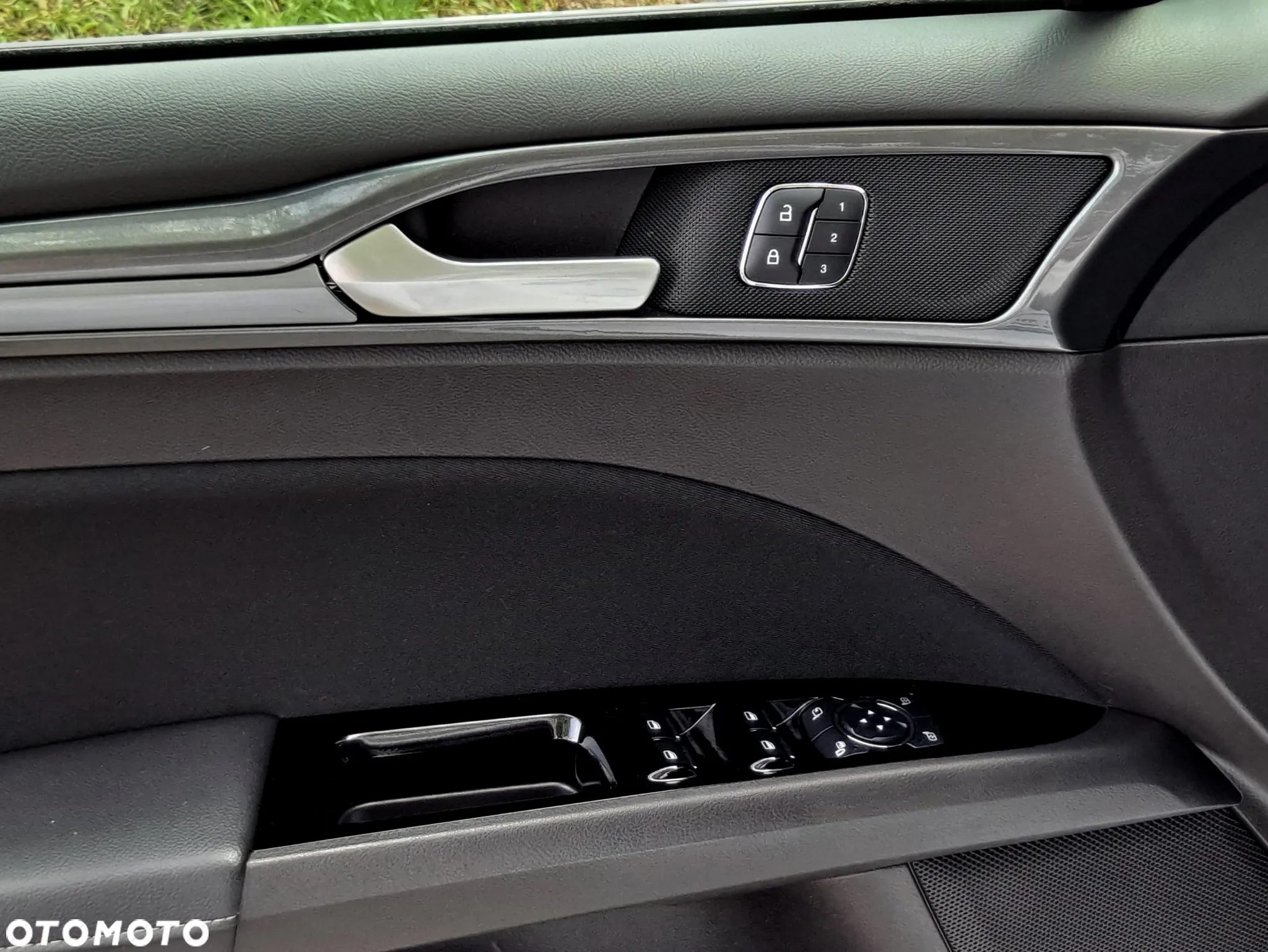 Ford Mondeo - 14