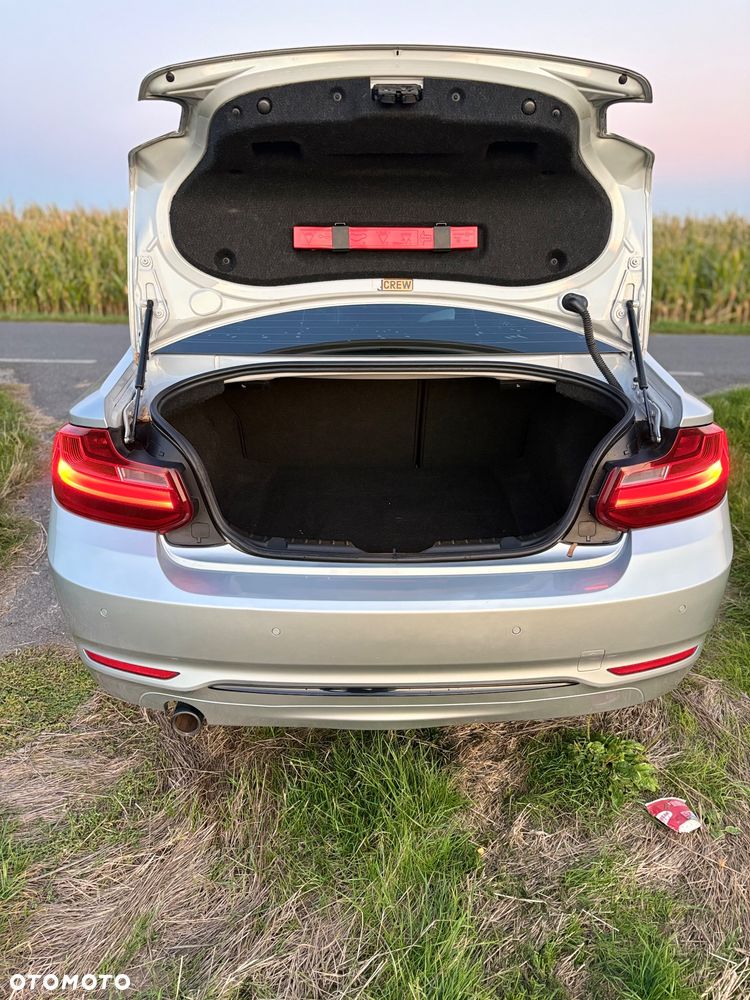 BMW Seria 2 218d Sport Line - 12