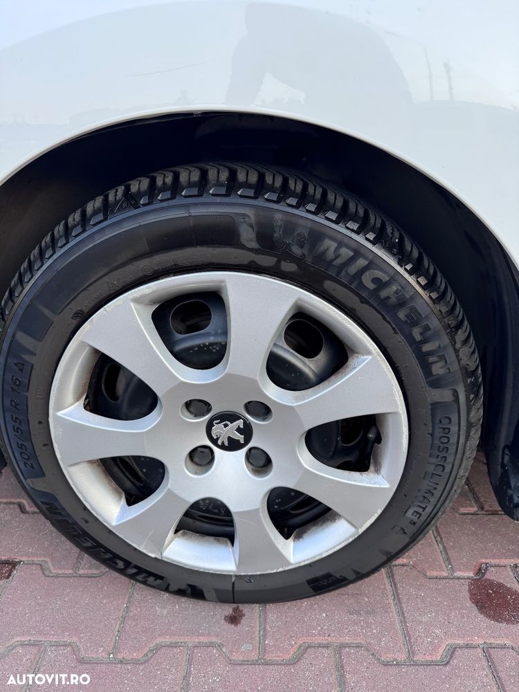 Peugeot 308 - 9