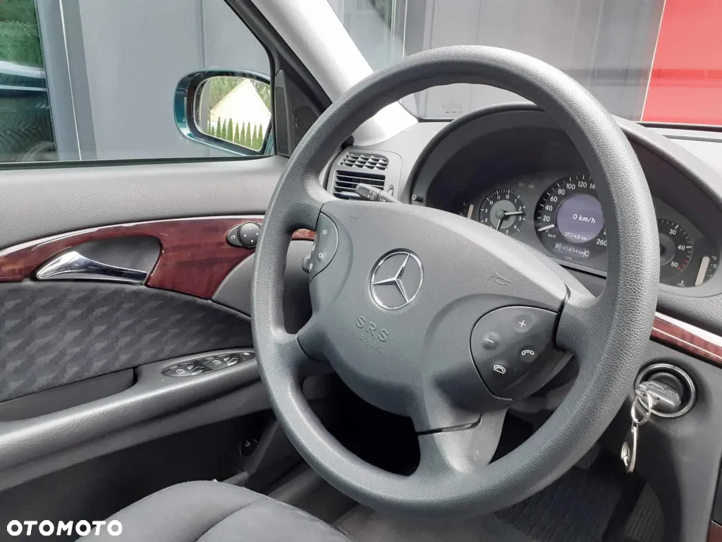 Mercedes-Benz Klasa E - 8