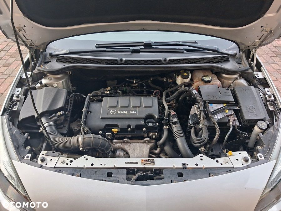 Opel Astra - 25