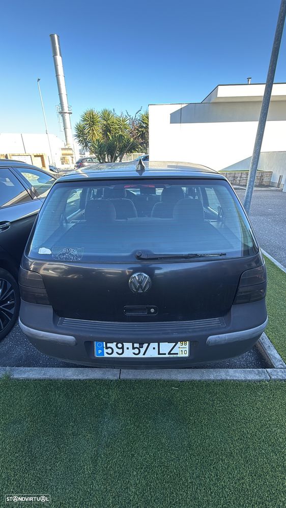 VW Golf 1.4i Confortline - 16