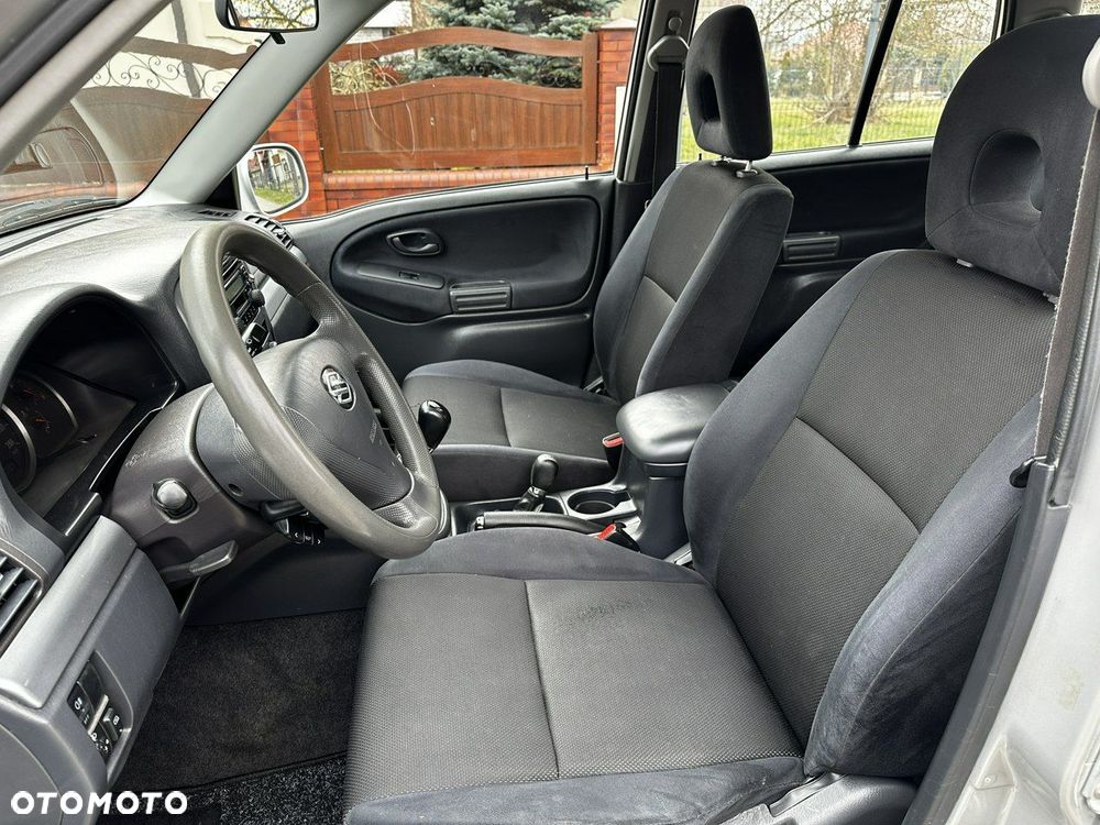 Suzuki Grand Vitara 2.0 TD Comfort Limited - 16