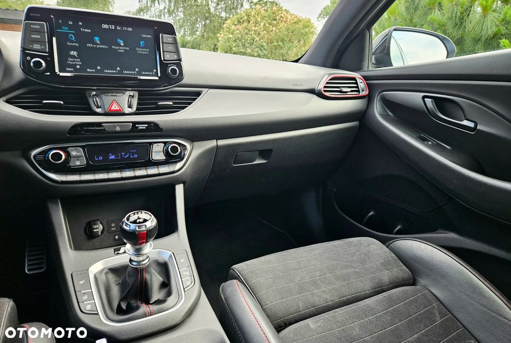 Hyundai i30 N 2.0 T-GDI Performance - 24