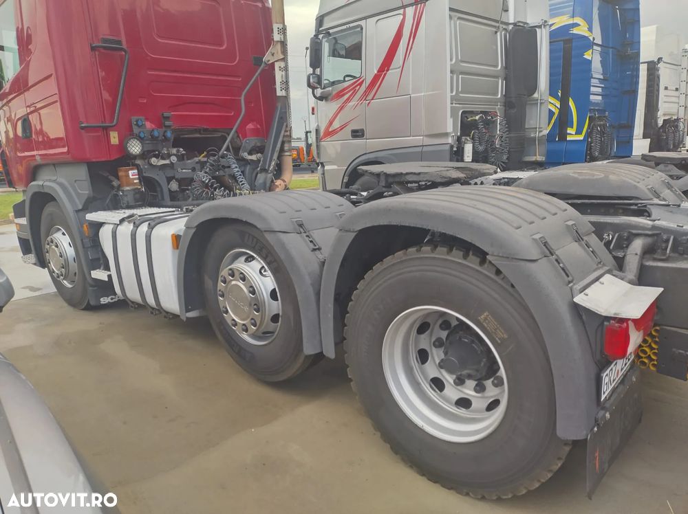 Scania V8 cu 500CP, 2011, 599.690km, 6x2 cu axa liftabila si viratoare, Cutie viteze automata, Anvelope 315/80R22,5 90% bune, Kit basculare, rezervor 600l, goarne, proiectoare, Carte identitate, rulat in Germania, PROMOTIE 28.900 EUR+Tva - 36