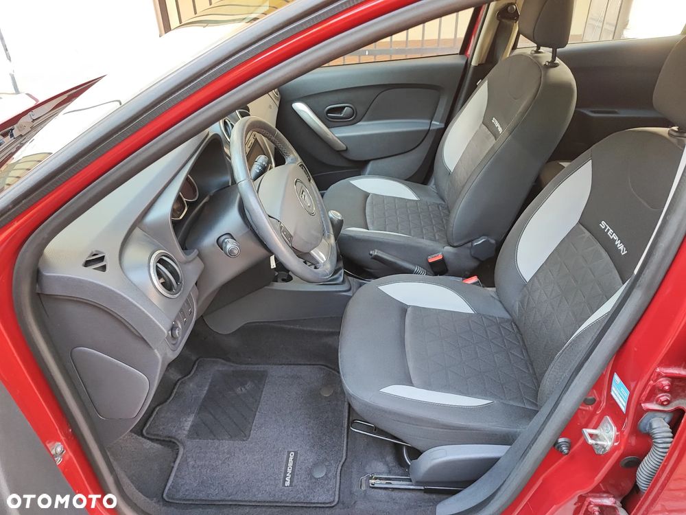 Dacia Sandero Stepway dCi 90 S&S Ambiance - 6