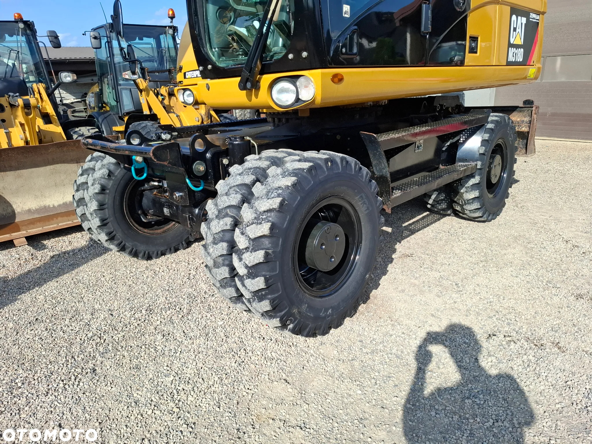 Caterpillar CAT M 318 D - 25