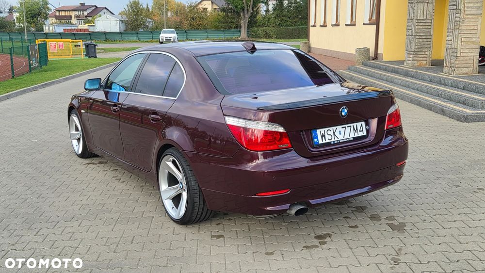BMW Seria 5 520d Special Edition - 9
