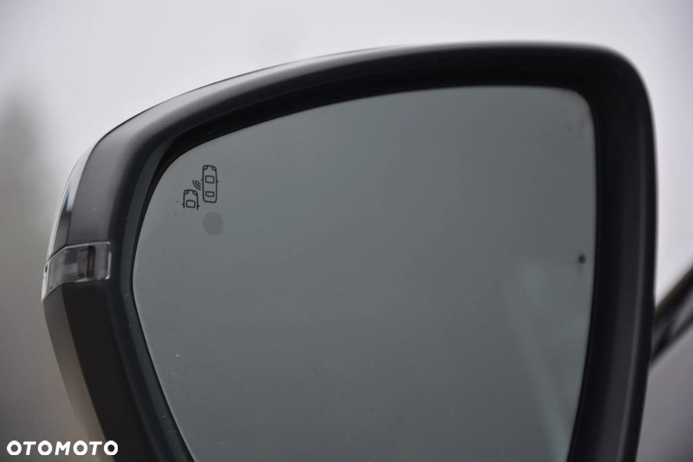 Peugeot 5008 1.6 PureTech GT Line S&S EAT8 - 20