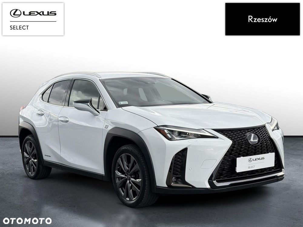 Lexus UX - 7