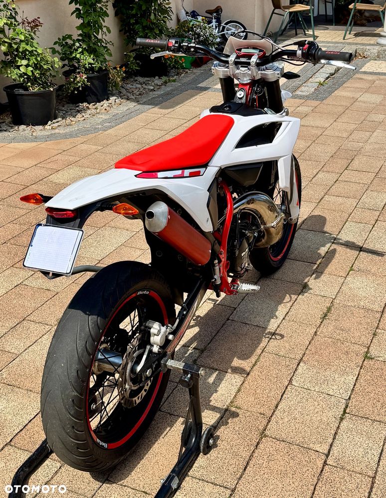 Beta RR - 9