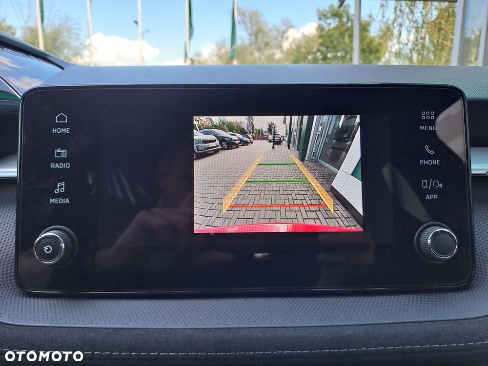 Skoda Fabia 1.5 TSI Monte Carlo DSG - 12