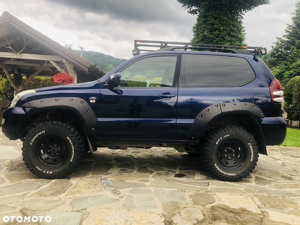 Toyota Land Cruiser - 2