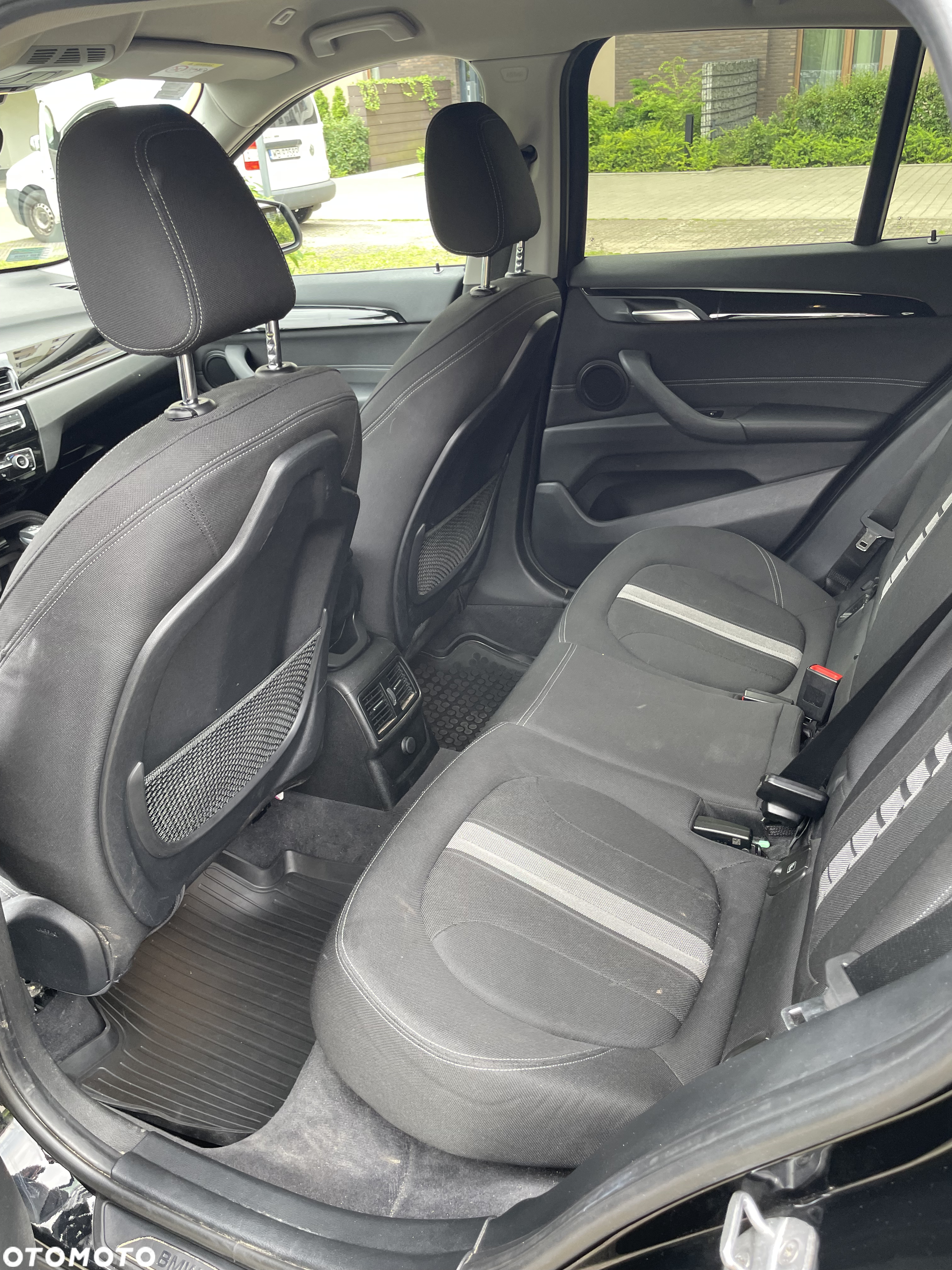 BMW X1 sDrive20i Sport Line - 13